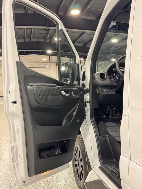 2026 Mercedes-Benz Sprinter 2500