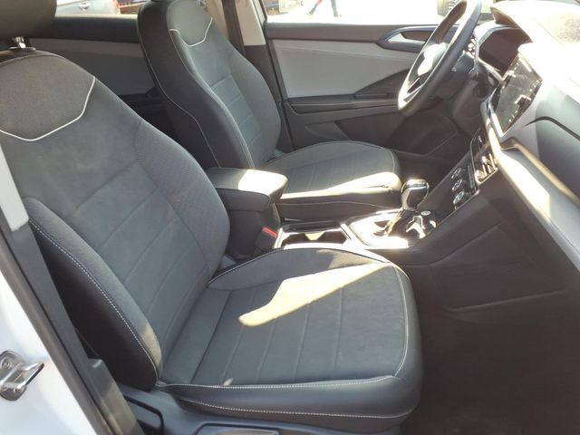 2024 Volkswagen Taos - Image 20