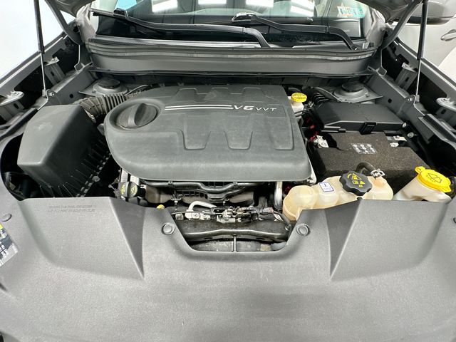 2021 Jeep Cherokee Latitude Lux Gray at Klick Lewis Buick Chevrolet