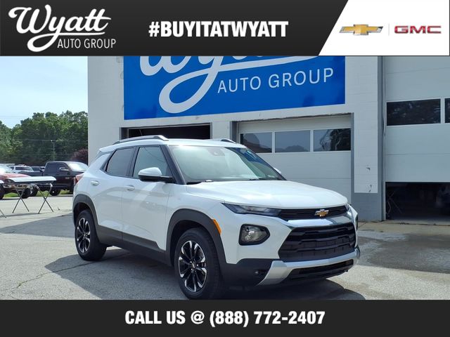 Summit White 2023 Chevrolet Trailblazer SUV / Crossover Front-Wheel Drive Continuously Variable Transmission