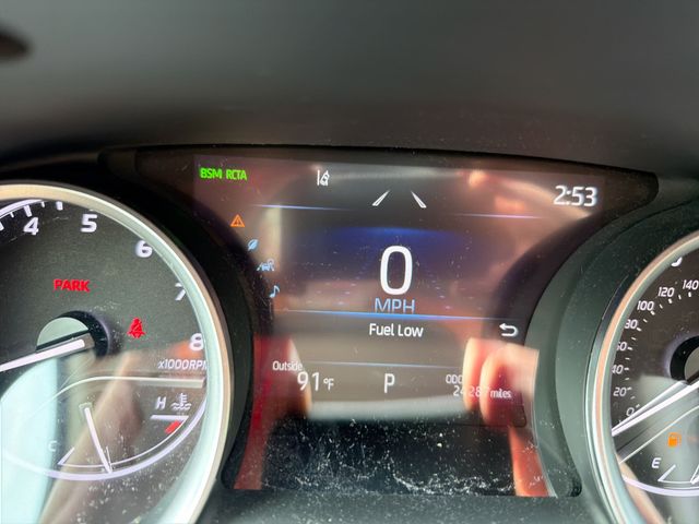 Used 2024  Toyota XLE image 18