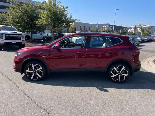 2021 Nissan Rogue Sport SL 6