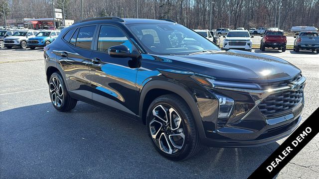 new 2026 Chevrolet Trax car, priced at $29,275
