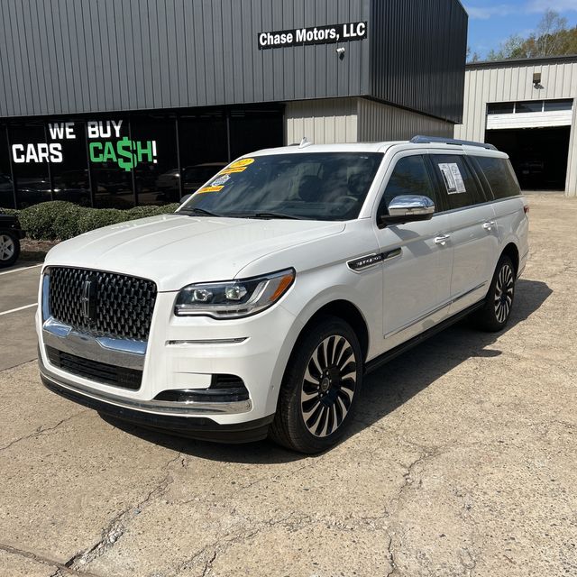 White Metallic 2022 Lincoln Navigator L Black Label 4WD SUV / Crossover Four-Wheel Drive Automatic