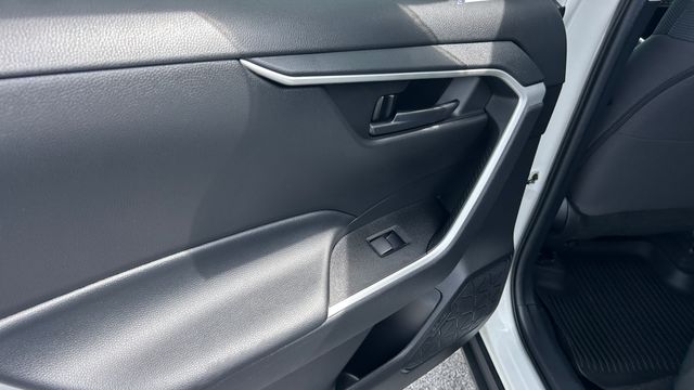 Used 2021 Toyota RAV4 SUV