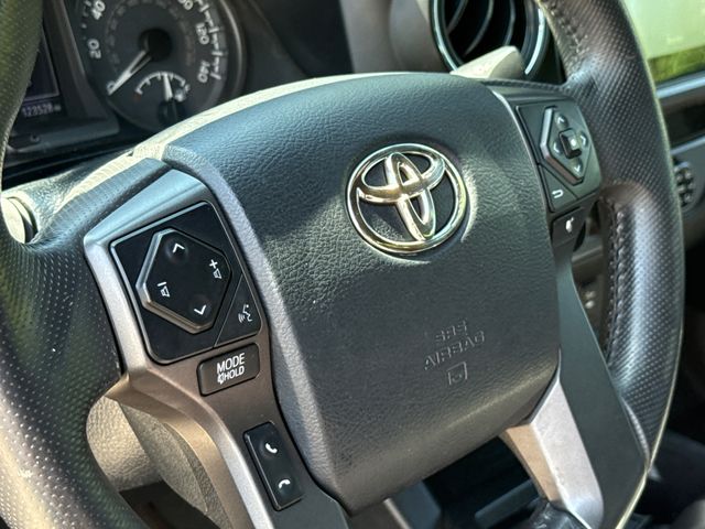 Used 2016 Toyota Tacoma Truck