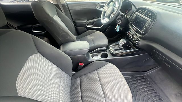 Certified Used 2022 Gray Kia LX image 12