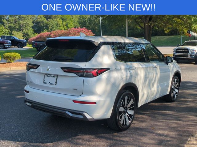 Used 2025 White Mitsubishi SEL image 5