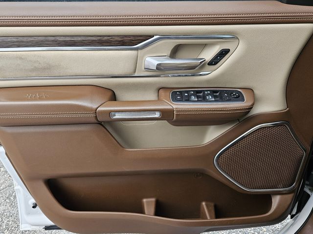 2020 Ram 1500 Laramie Crew Cab 4x4 5'7" Box