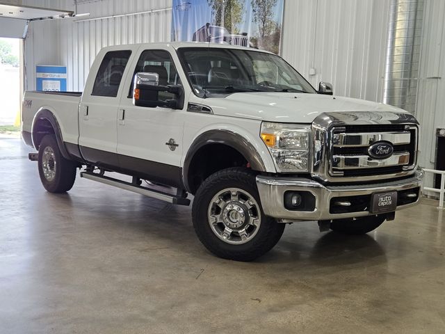 2015 Ford F-250 Lariat 4x4 Crew Cab 172 in's photo