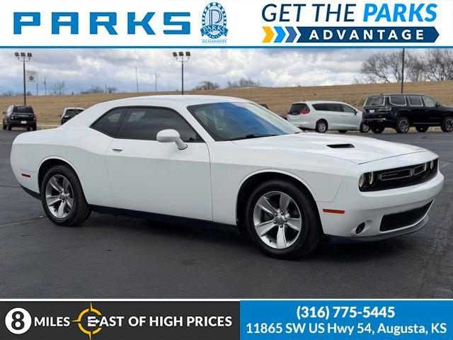 Dodge Challenger SXT RWD