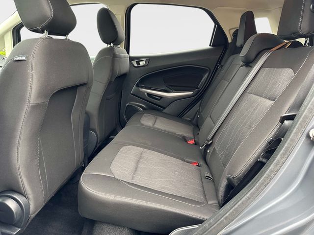 Used 2021 Smoke Metallic Ford SE image 11