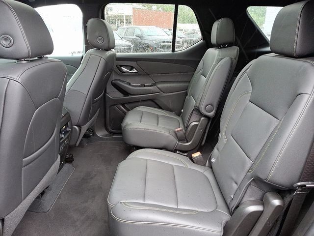 2022 Chevrolet Traverse LT Leather photo