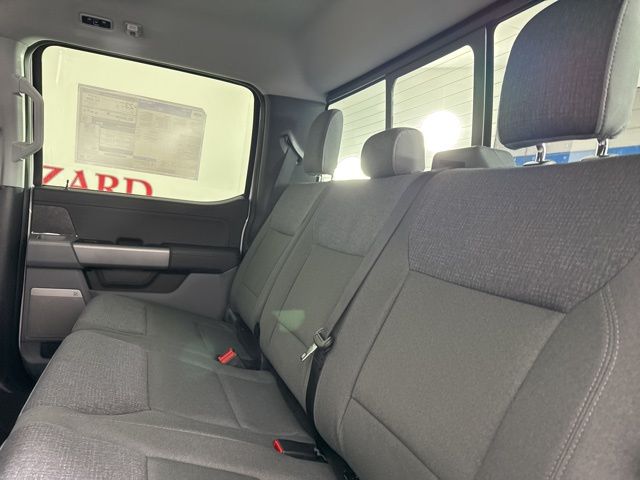 2025 Oxford White Ford F-150 XLT 4X4 Truck