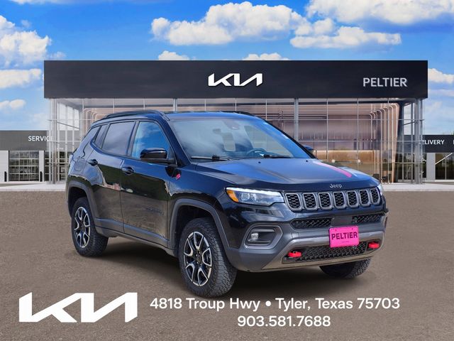 2025 Jeep Compass Trailhawk 4WD   