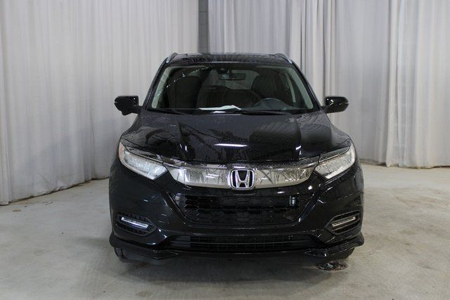 Used 2020  Honda Touring image 2