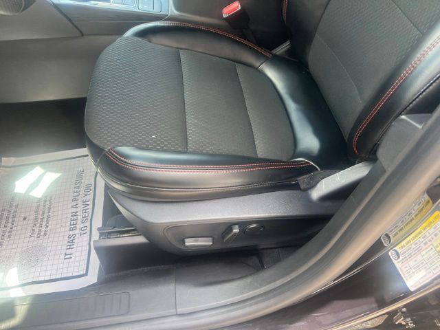 2024 Ford Escape ST-Line - Photo 14