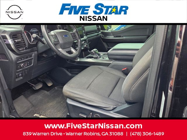 Used 2021 Black Ford XLT image 6