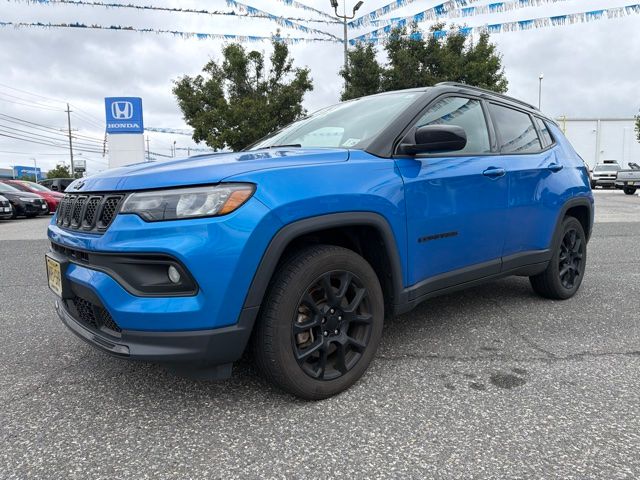 Laser Blue Pearlcoat 2023 Jeep Compass SUV / Crossover Four-Wheel Drive 8-Speed Automatic