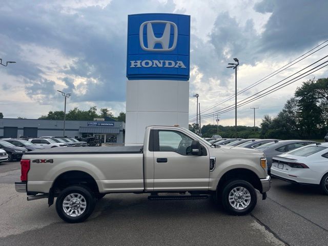 2017 Ford F-250 Super Duty XLT LB 4WD
