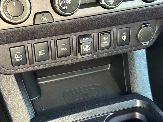 Used 2018 Toyota Tacoma Truck