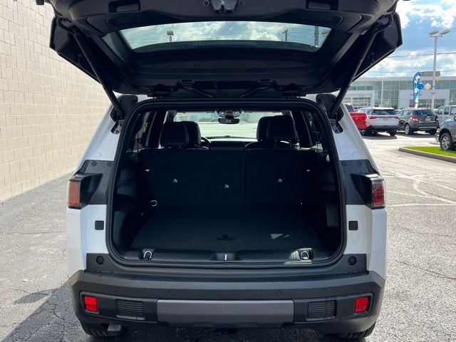 New 2026 Jeep Cherokee Limited For Sale in Highland, IN