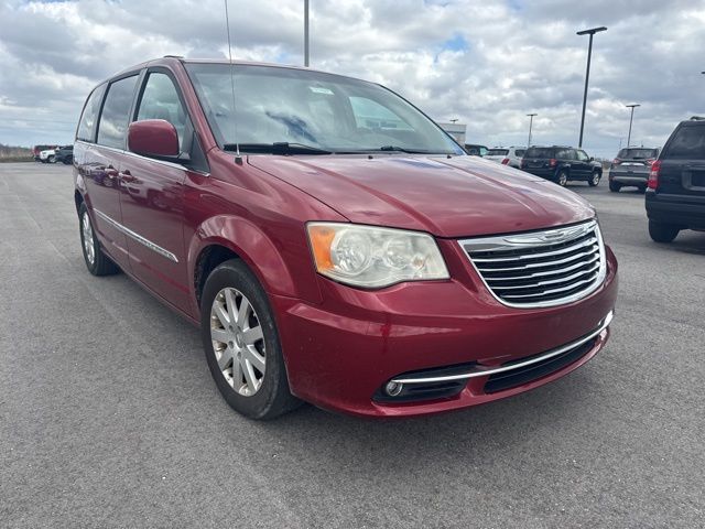 Deep Cherry Red Crystal Pearlcoat 2014 Chrysler Town & Country Touring FWD Minivan Front-Wheel Drive 6-Speed Automatic