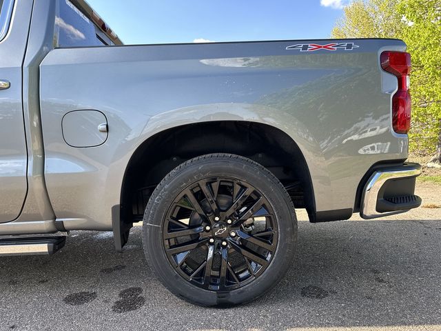 2024 Chevrolet Silverado 1500 LTZ photo