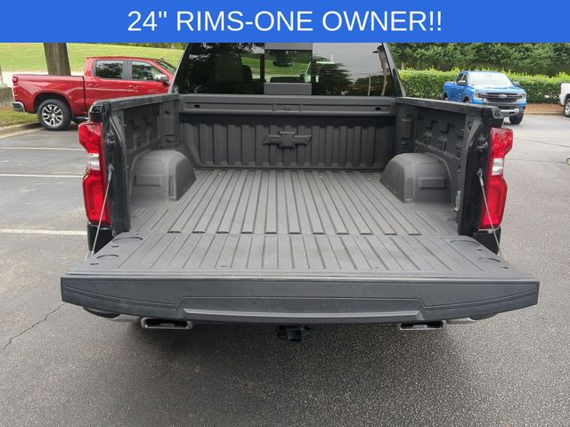 Used 2022 Black Chevrolet LTZ image 33