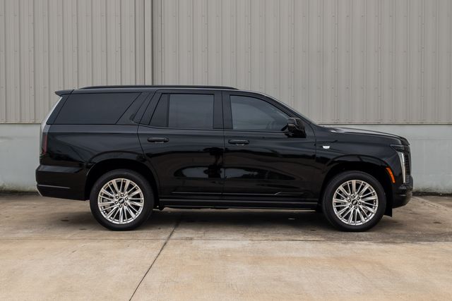 2026 Cadillac Escalade Luxury - 10