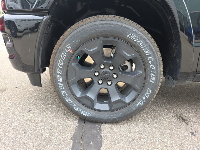 2026 Ram 1500 Big Horn/Lone Star - Diamond Black Crystal Pearlcoat exterior view 12