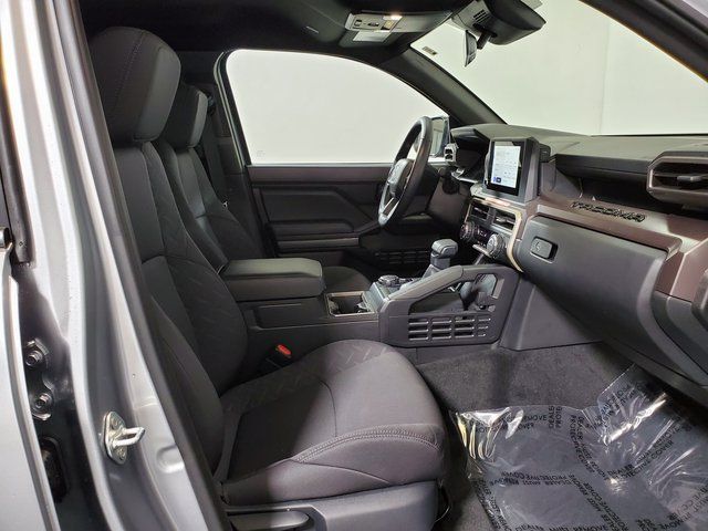 2025 Toyota Tacoma SR5 photo