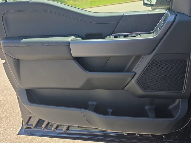 New 2026 Antimatter Blue Metallic Ford XLT image 27