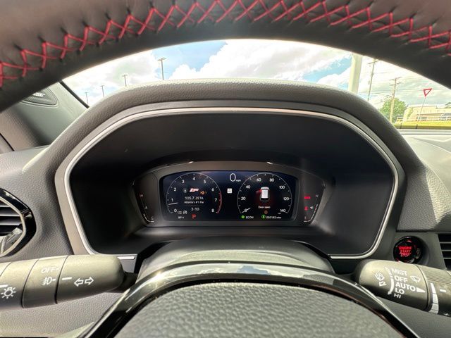 Used 2025 Honda Pilot SUV