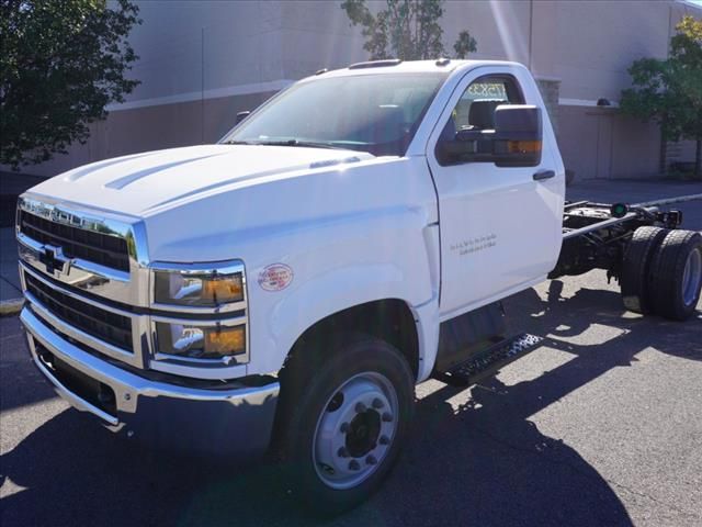 2024 Chevrolet Silverado 6500HD
