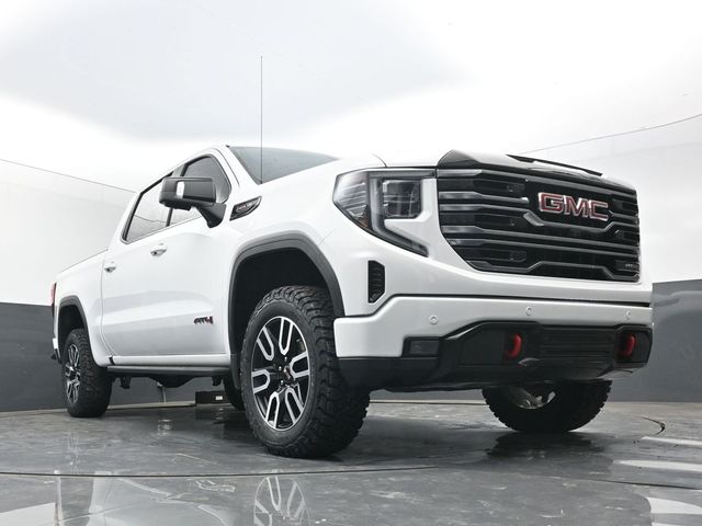 2025 GMC Sierra 1500 AT4 Crew Cab 4WD