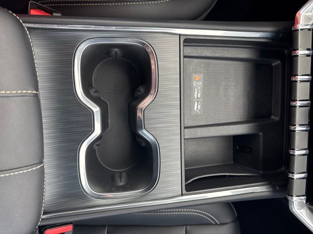 2025 GMC Acadia Elevation:46897A