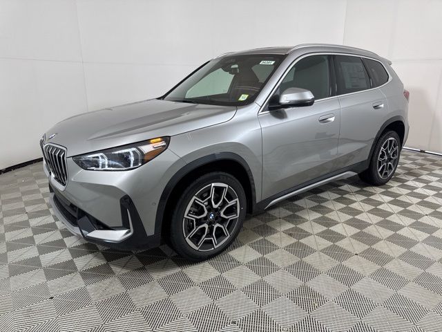 New 2026 Silver BMW xDrive28i image 3