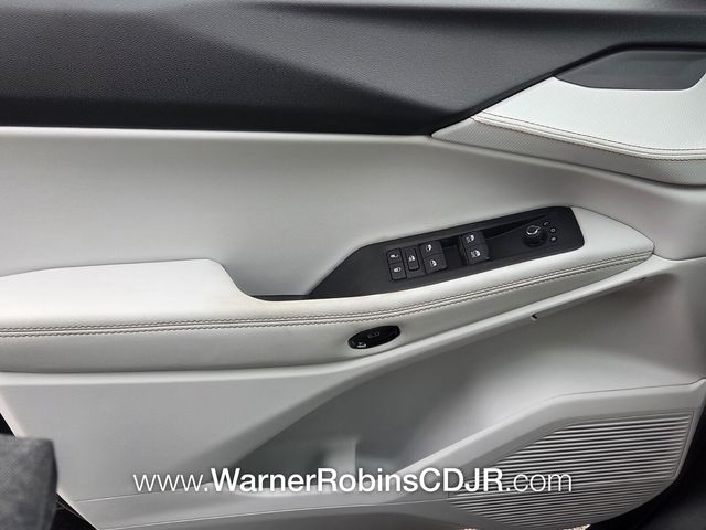 New 2026 Black Jeep Limited image 29