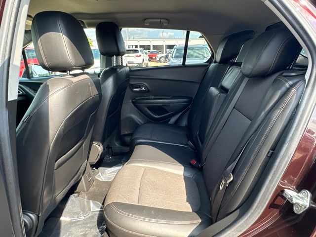 Used 2022 Chevrolet Trax SUV
