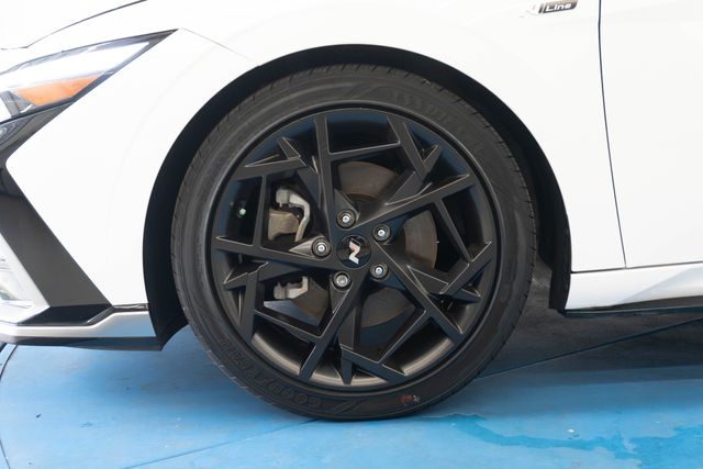 Used 2024 Hyundai Elantra Sedan