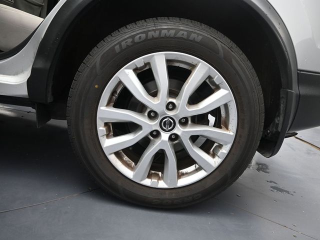 used 2020 Nissan Rogue Sport car, priced at $15,512