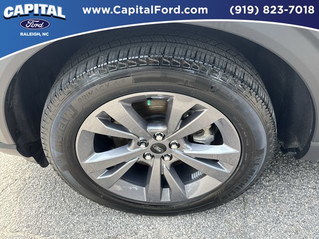 Used 2024 White Ford XLT image 13