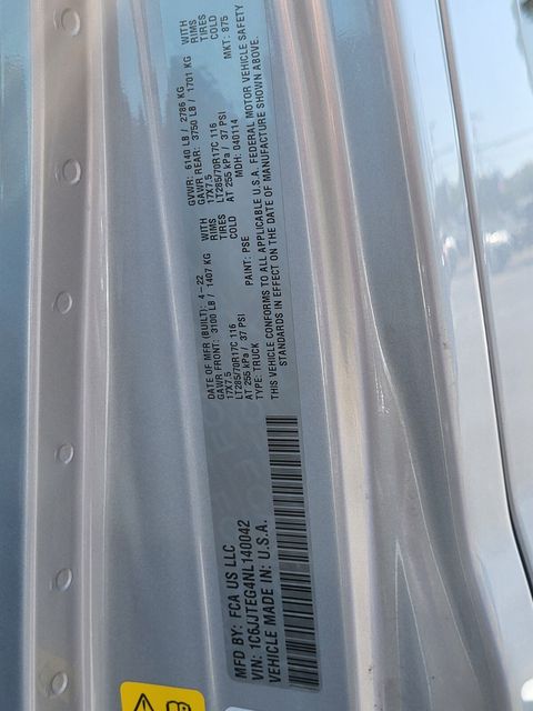 Used Car 2022 Jeep Gladiator  Mojave For Sale Under $40,000 In San Antonio, Texas