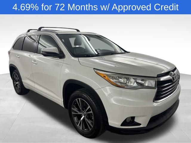  2016 Toyota Highlander XLE   