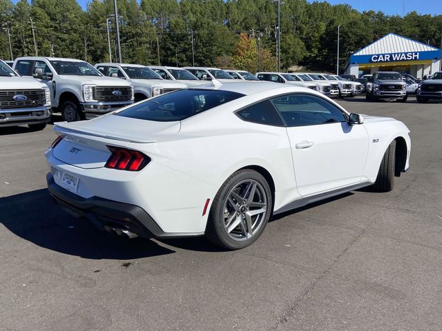 2024 Ford Mustang GT 3