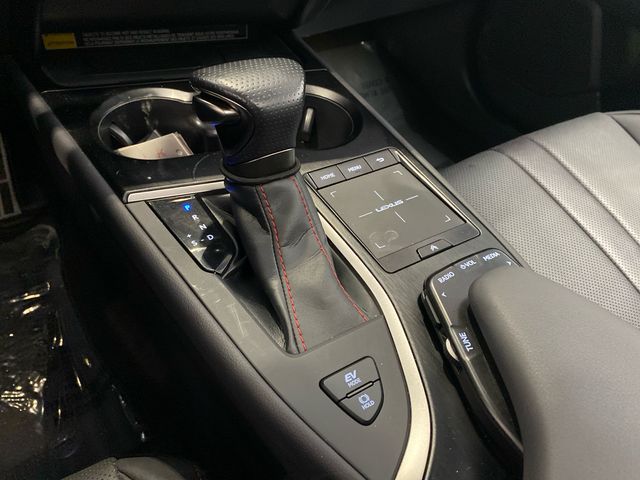 Used 2022  Lexus 250h F SPORT image 23