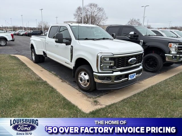 2024 Ford F-350 Super Duty Lariat Crew Cab LB DRW 4WD