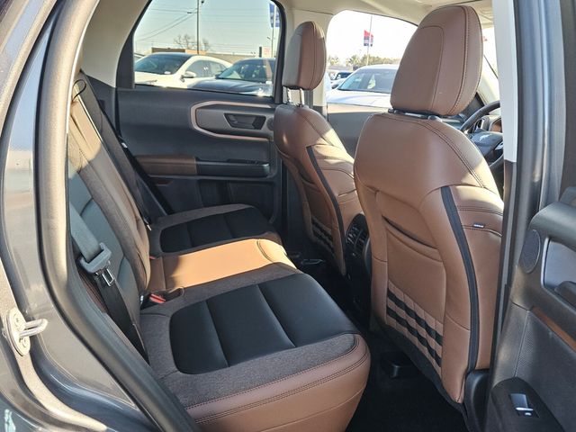 New 2026 Gray Ford Outer Banks image 16