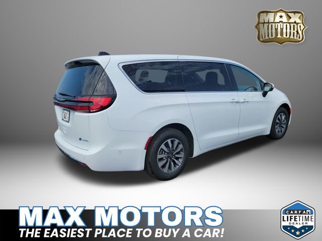 2023 Chrysler Pacifica Hybrid Touring L 16